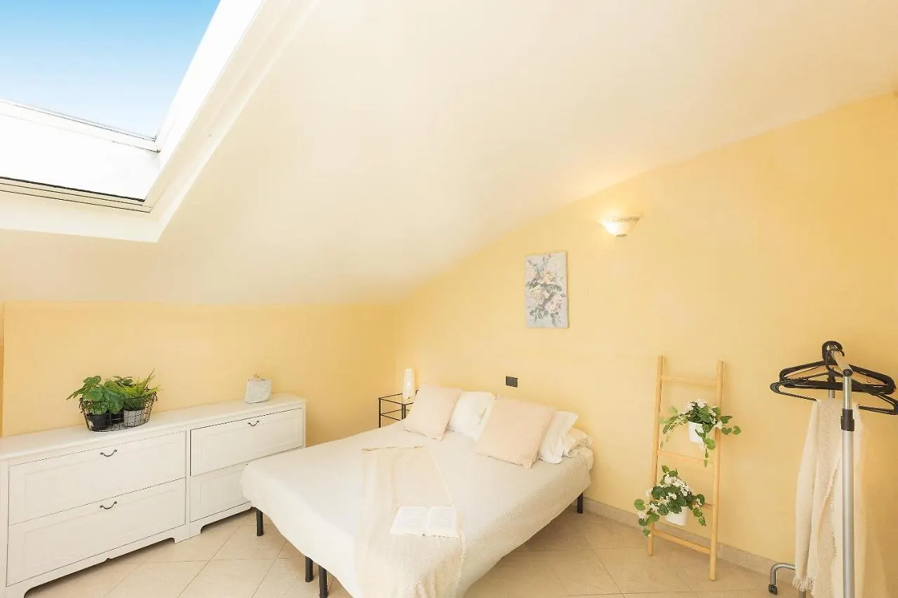 Palazzo Ghibellina 3 By Rental In Florence Apartment