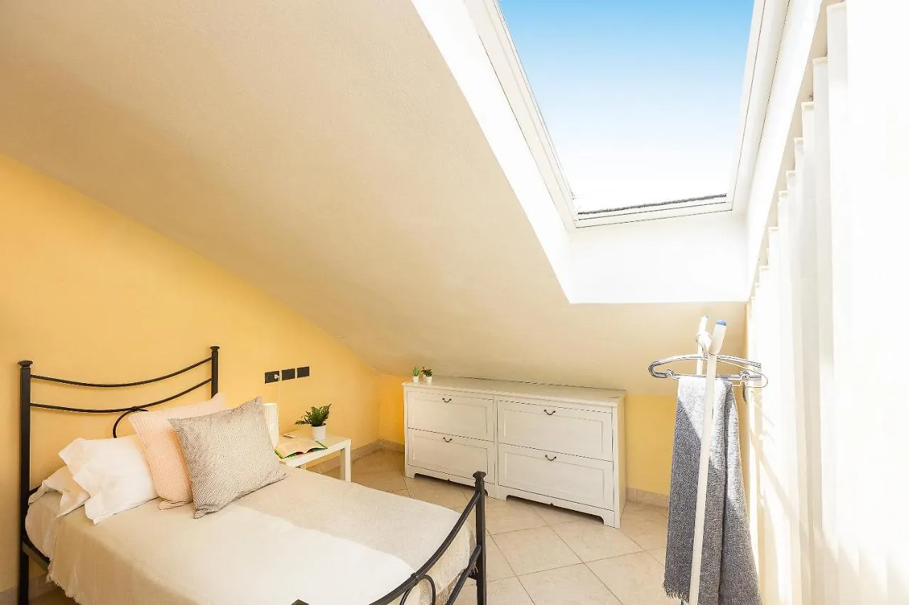Palazzo Ghibellina 3 By Rental In Florence