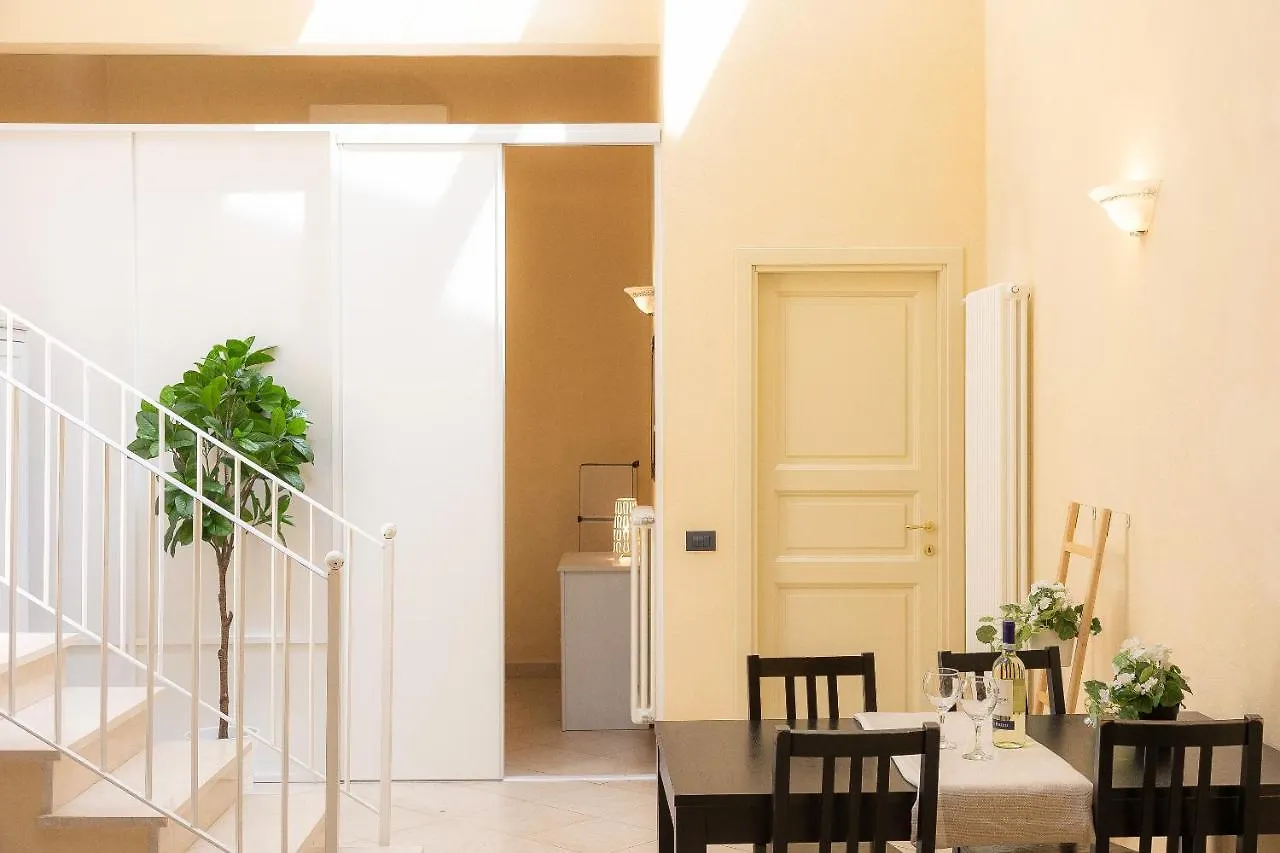 Palazzo Ghibellina 3 By Rental In Florence